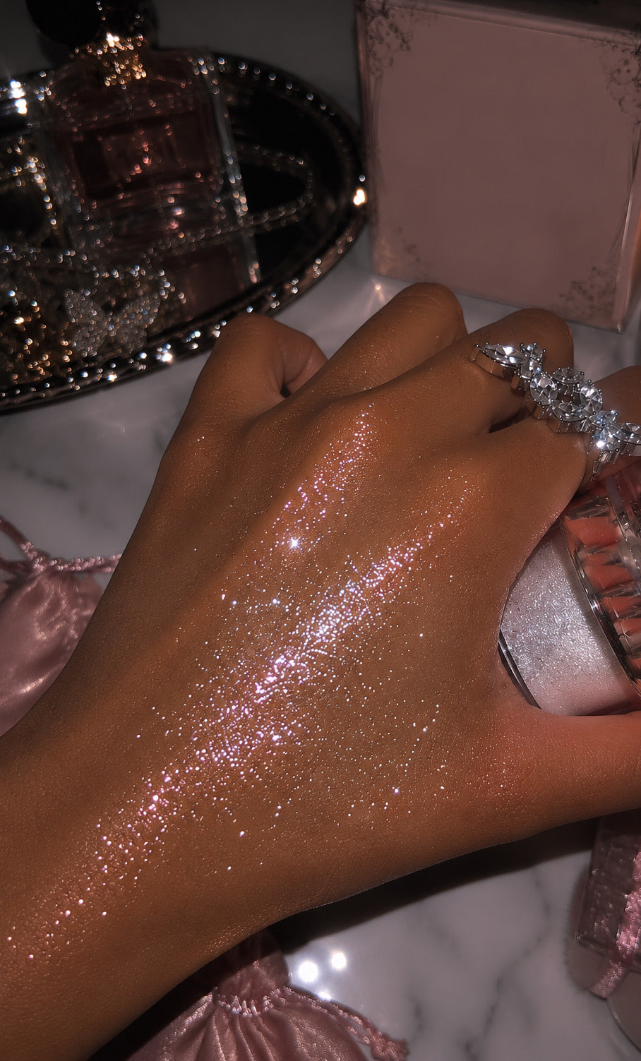 Crystal glow powder