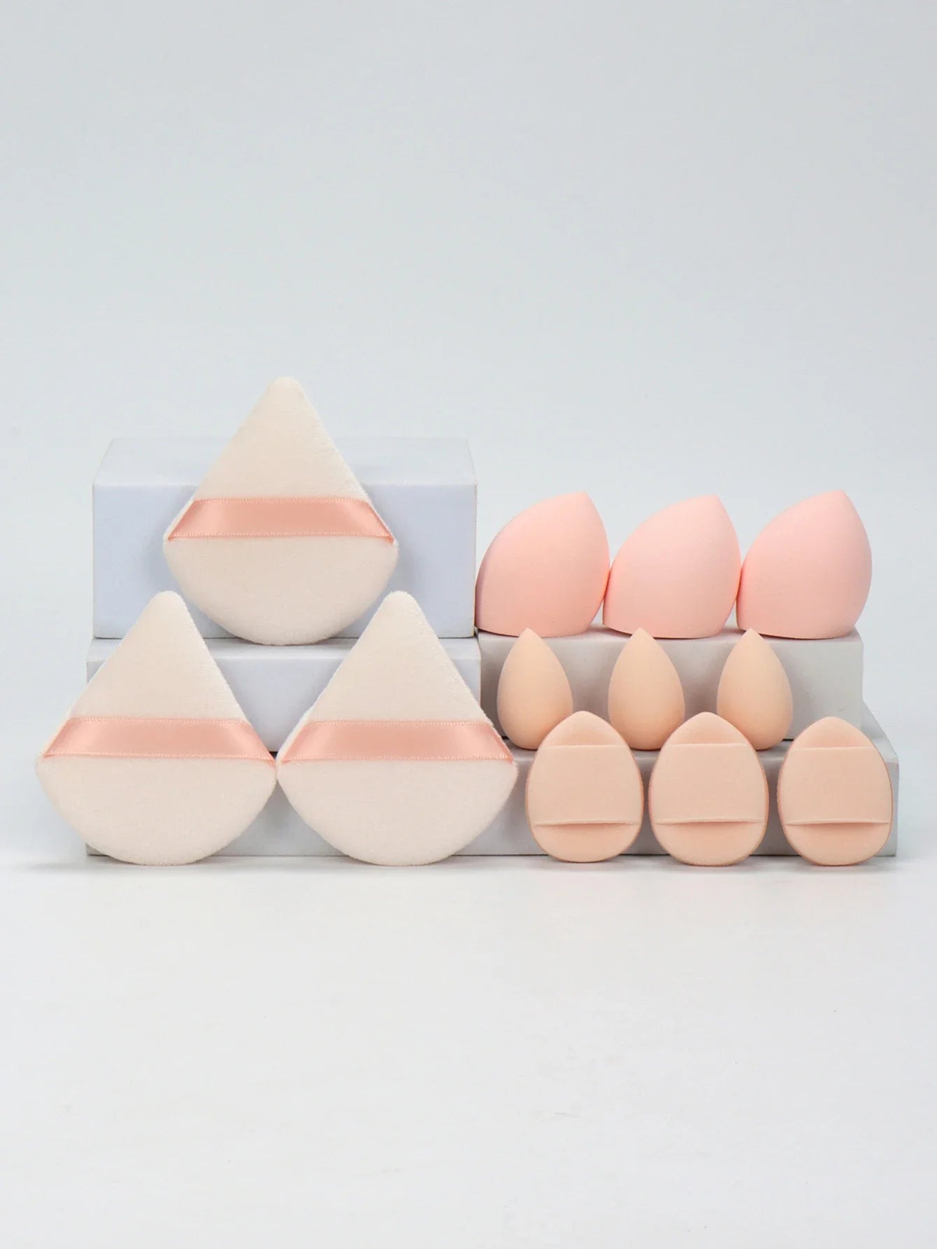 Cloud Kiss 12-Piece Makeup Sponge Set