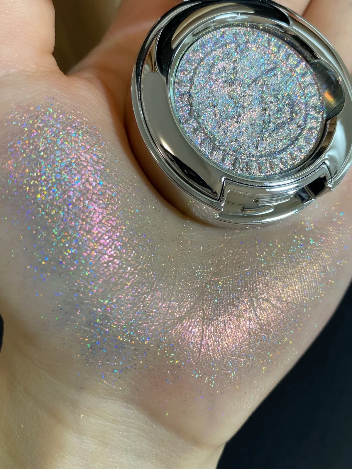 Monochrome Chameleon shimmer Eyeshadow