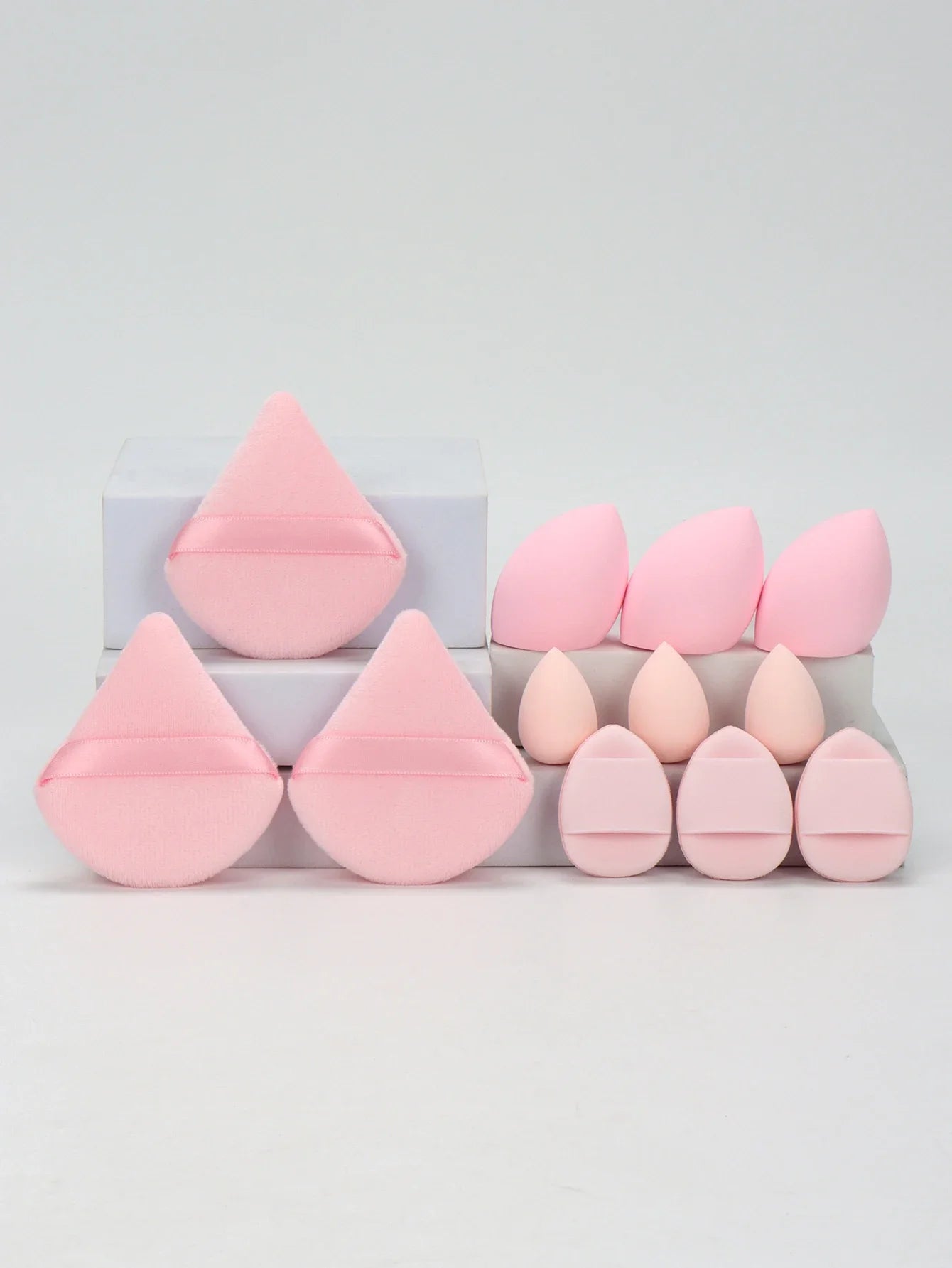 Cloud Kiss 12-Piece Makeup Sponge Set