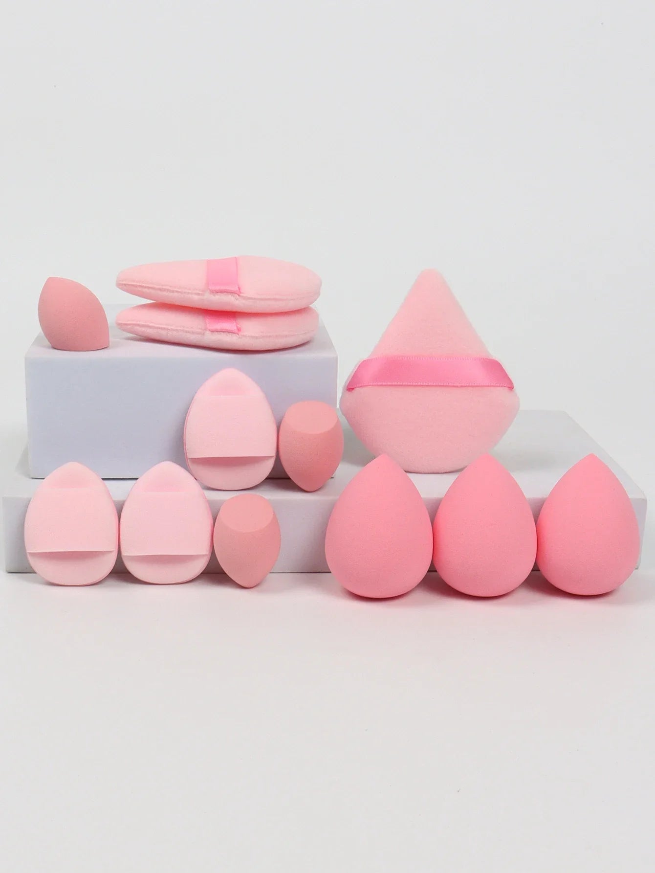 Cloud Kiss 12-Piece Makeup Sponge Set